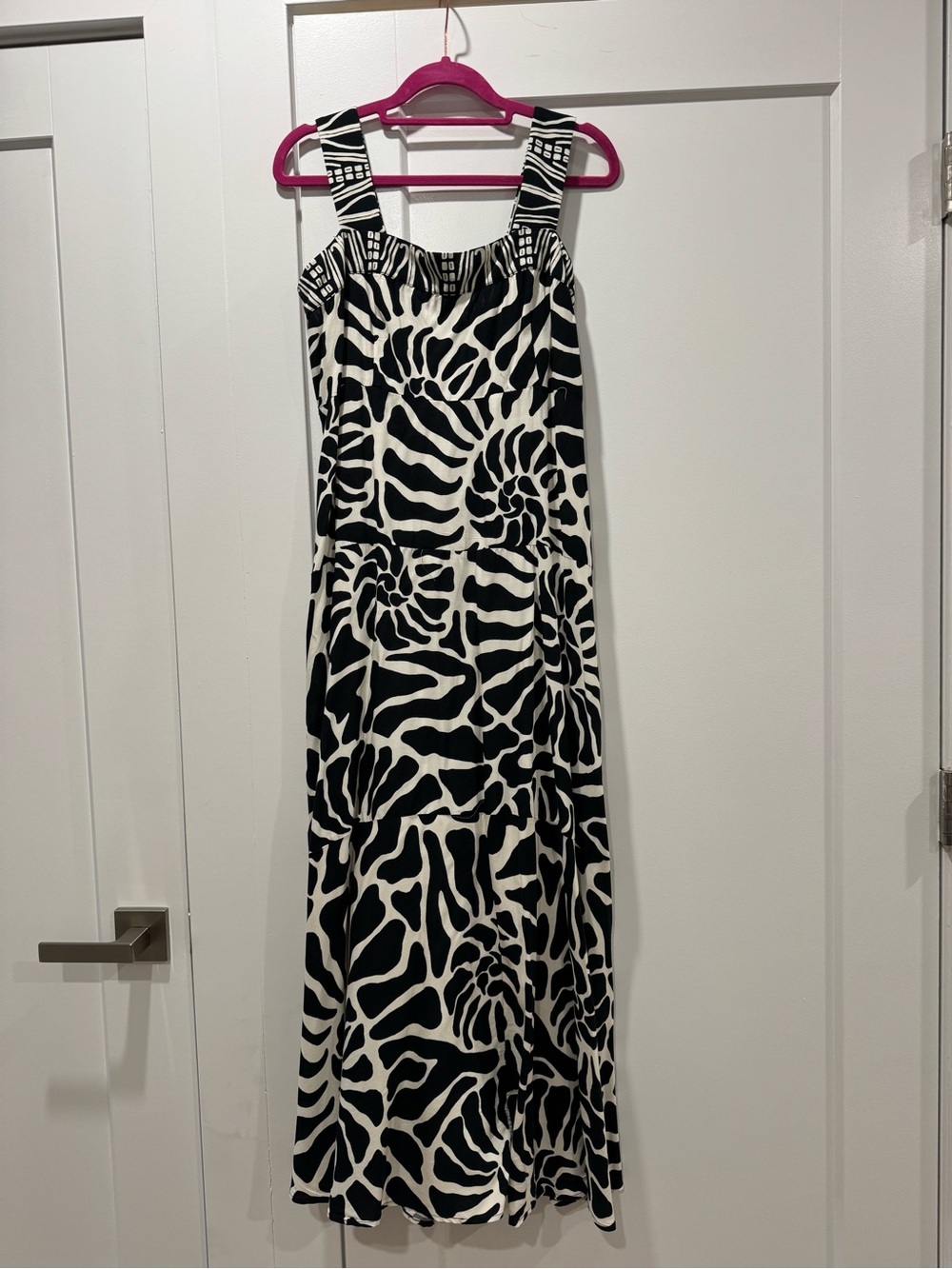 MSK Black and White Printed Maxi Dress - Sleeveless